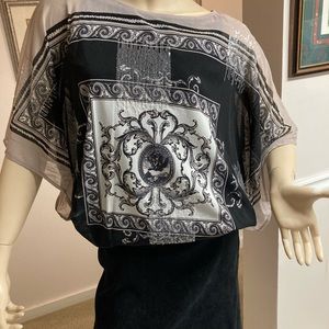 ALFANI Black& Gray tunic top with sparkly paillettes to shine.